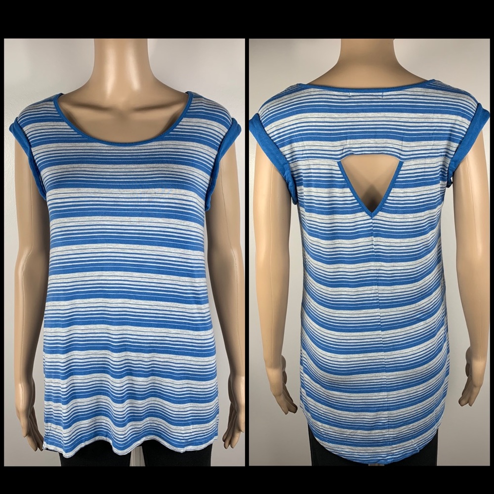 DESIGN HISTORY Medium Blue Gray Striped Tunic Tank